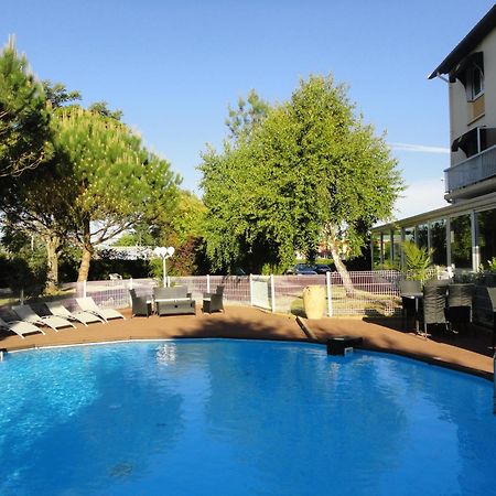 Logis Les Charmilles Chalon-Sur-Saone Sud Hotel Lux Ngoại thất bức ảnh